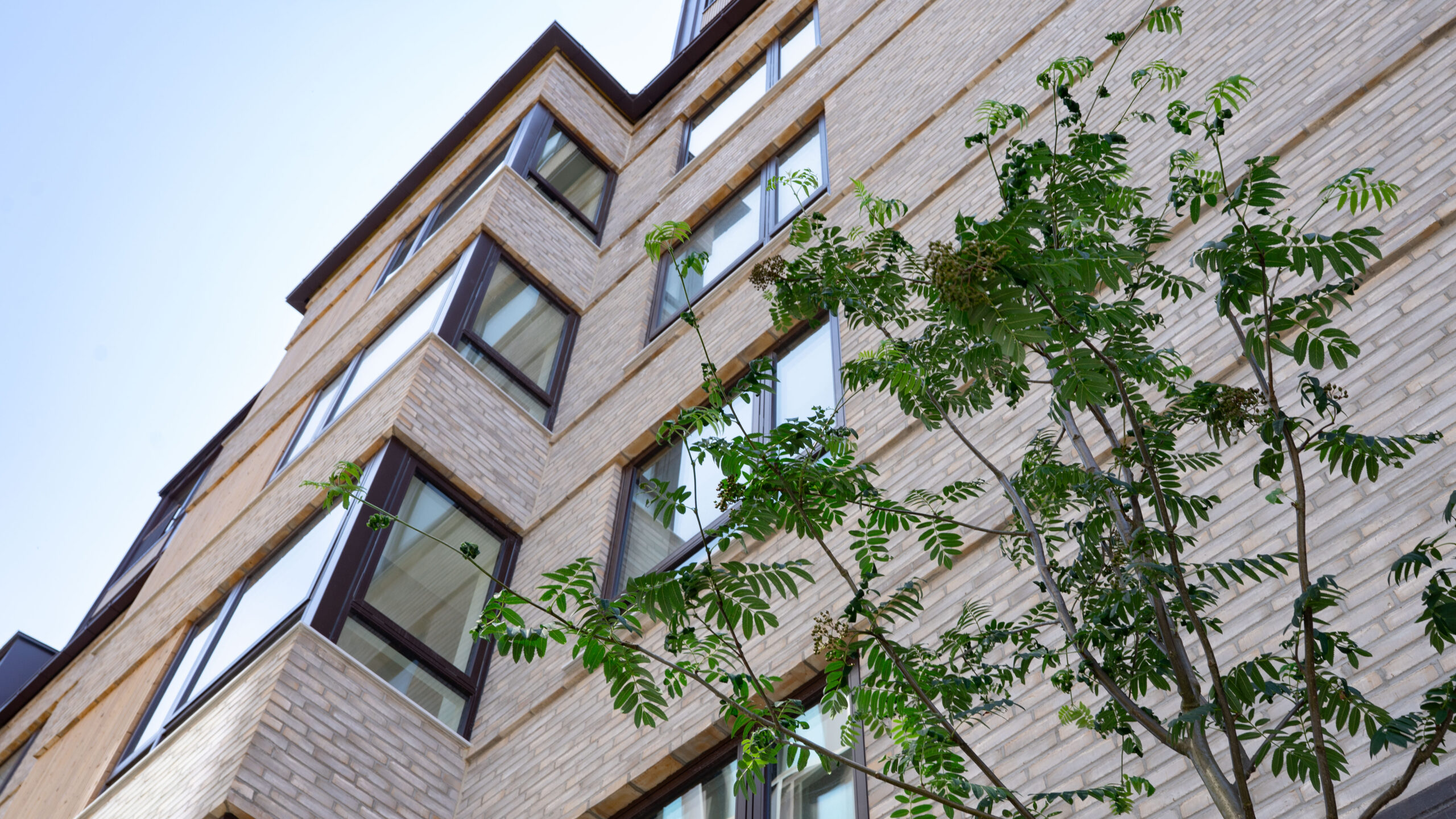 21Ø facade